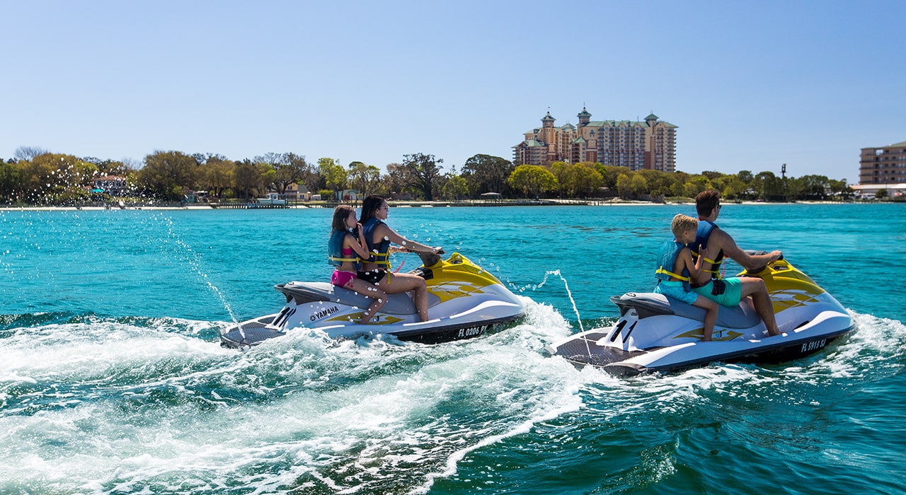 arts-entertainment-excursions-destin-regatta-bay-081021-min