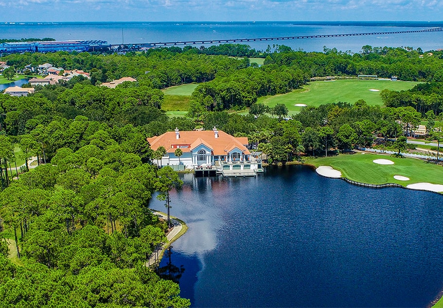 legendary-regatta-bay-golf-clubhouse-092221-closer-min
